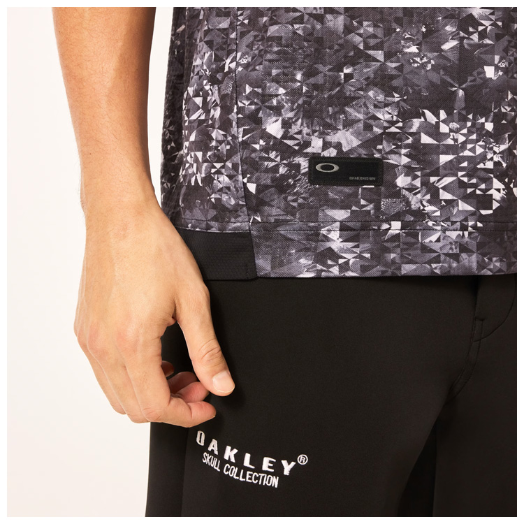 OAKLEY オークリー 半袖ハイネックシャツ スカル ブルーム
