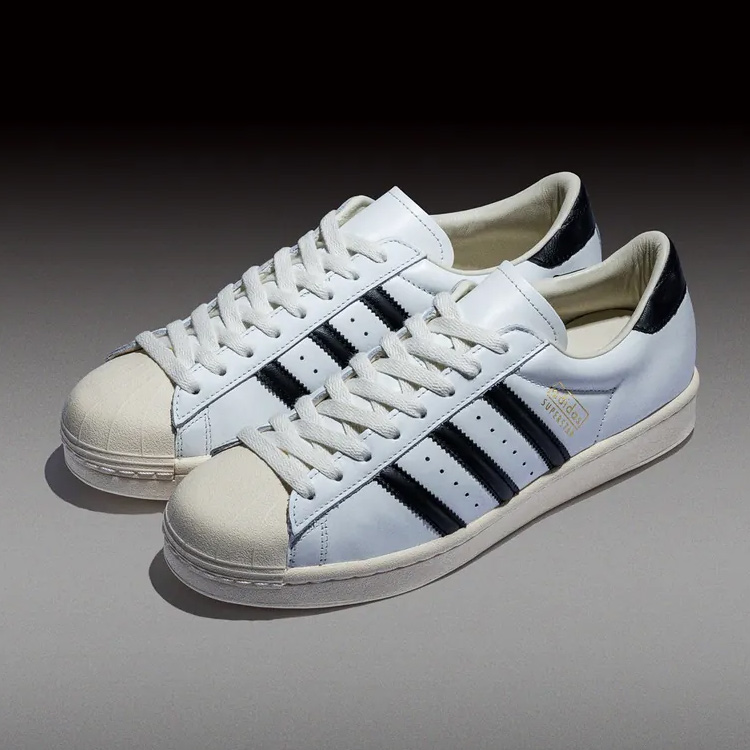 adidas Originals アディダスオリジナルス スニーカー originals