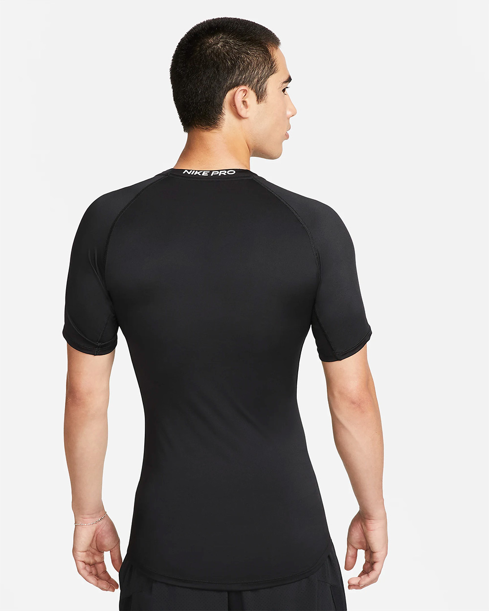 ナイキ 日本正規品 2024SP メンズ ナイキ プロ メンズ Dri-FIT タイト ショートスリーブ フィットネストップ ブラック/ホワイト FB7933-010
