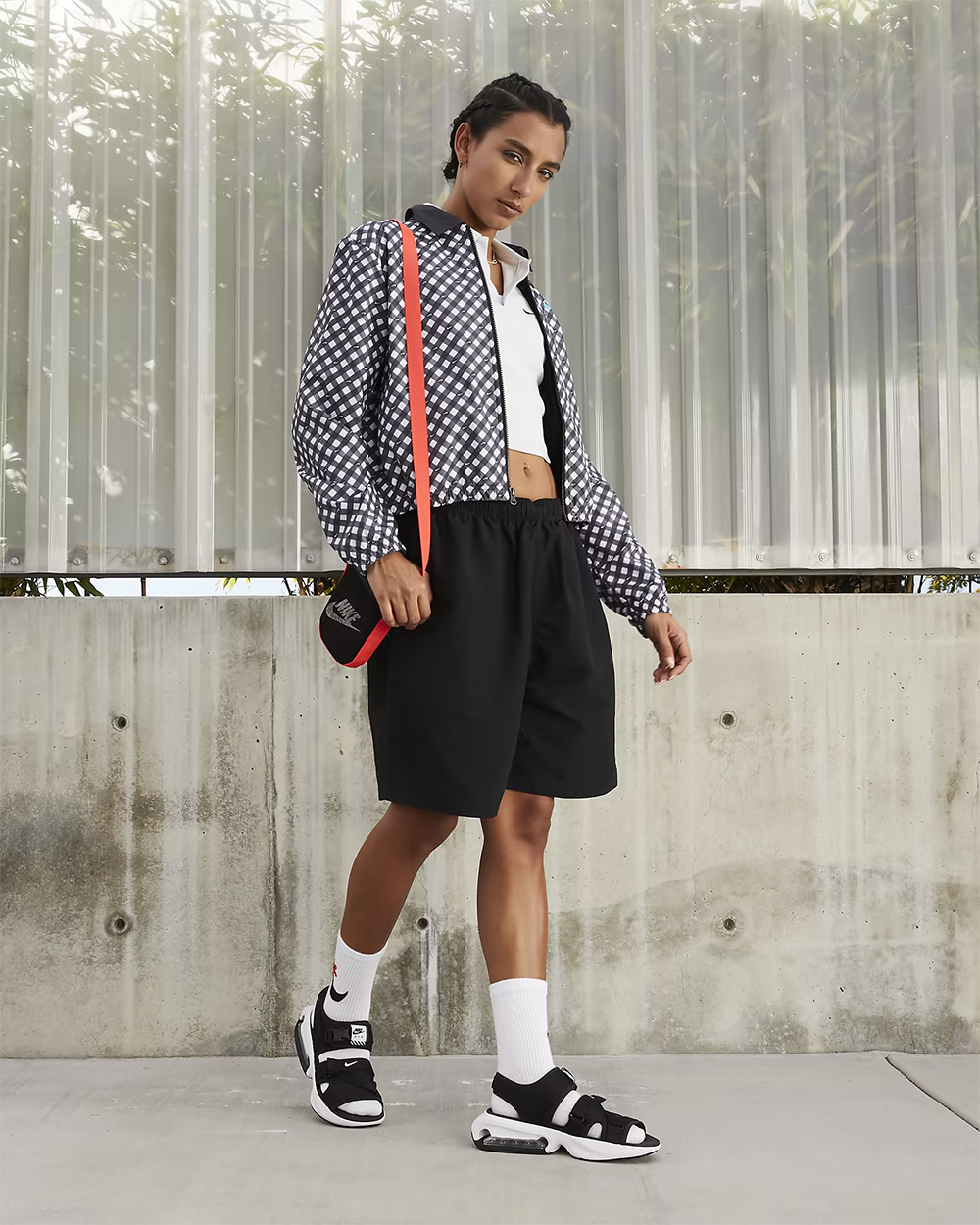 ナイキ 日本正規品 2025SU レディース WMNS AIR MAX SOL SANDAL ウィメンズ エアマックス ソルサンダル ブラック/ホワイト/ホワイト FD5982-002