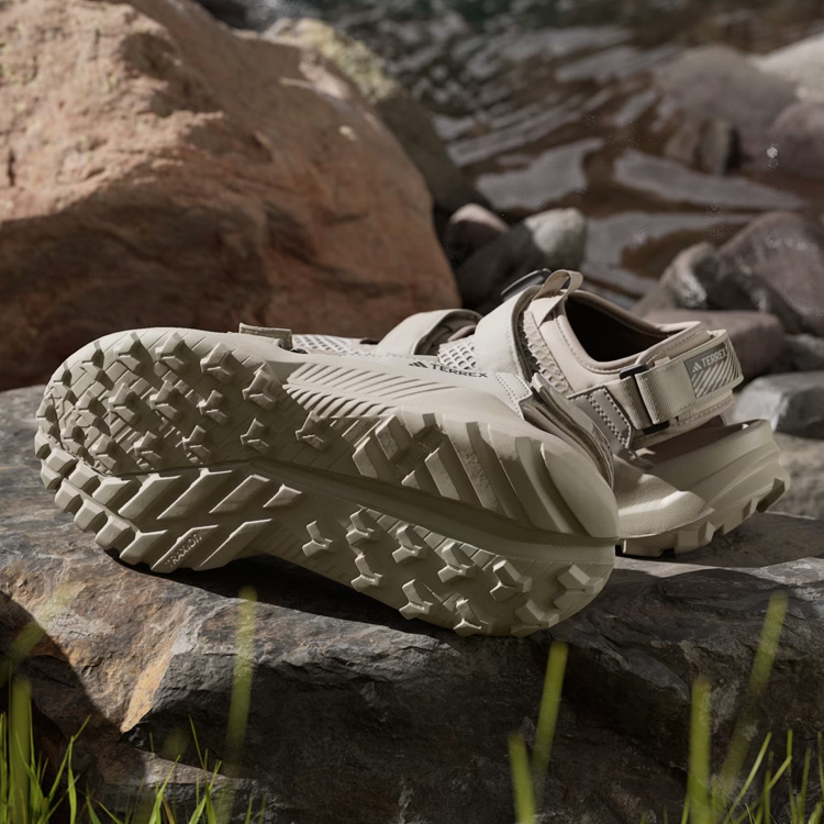 adidas（アディダス） テレックス adidas TERREX HYDROTERRA AT