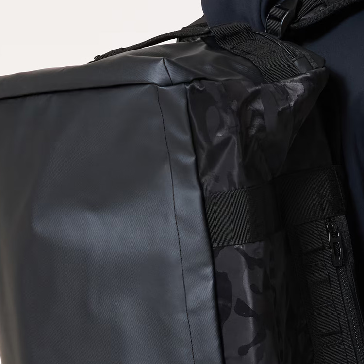 OAKLEY（オークリー） ボストンバッグ OAKLEY ENHANCE LT BOSTON L 9.0