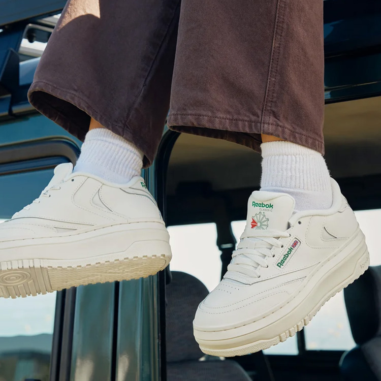 Reebok（リーボック） スニーカー レディース クラブシー エクストラ