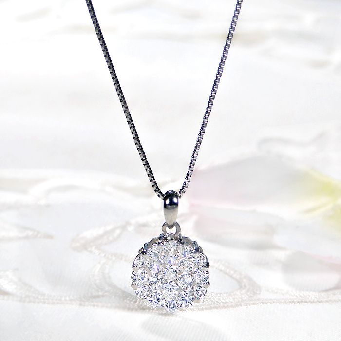 商品画像２ Pt900 1.0ct Hカラー・SIクラス ダイヤモンド パヴェネックレス