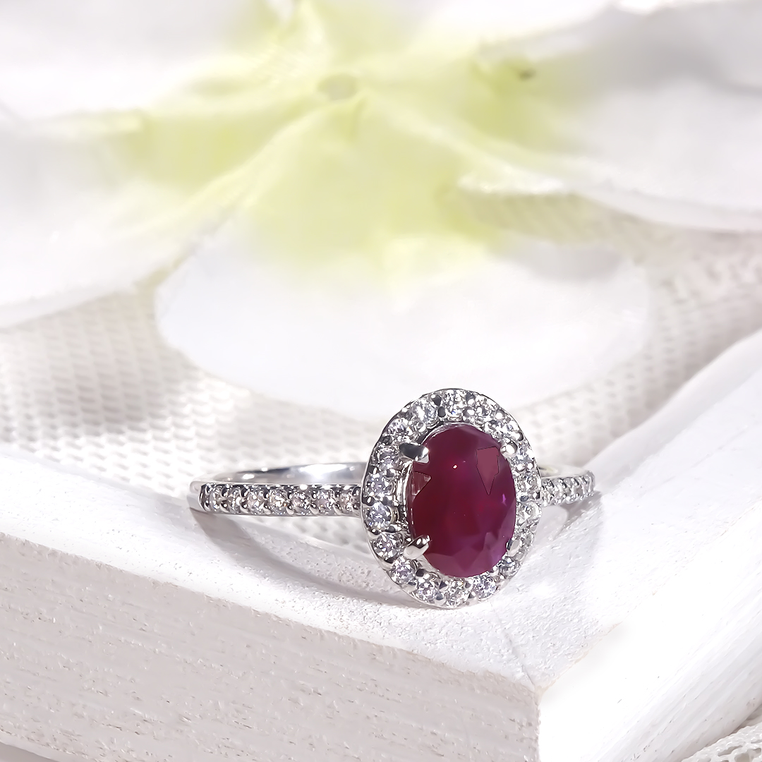 pt900 プラチナ ダイヤモンド ダイヤ 指輪 リング ルビー カラーストーン 色石 レッド 大粒 1.0ct 1カラット 誕生石 7月 4月 豪華 一粒 赤 ゴージャス GUR1383の画像
