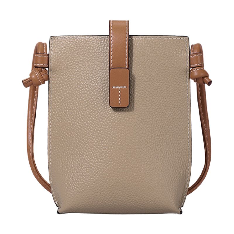 LOEWE - 極美品 LOEWE ショルダーバッグ ポーチ サコッシュ