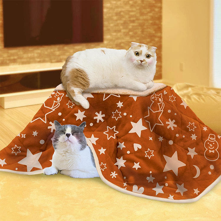 ドギーマン [4個セット]遠赤外線ねこの夢こたつ ふとん＆マット付き 猫