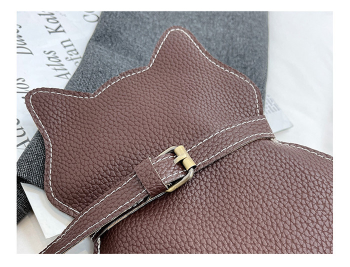 猫型ボディーバッグ 大きめサイズ ショルダーバッグ 猫型 ボディーバッグ 革バッグ レザー かわいい ショルダー 小物入れ 携帯便利 可愛い |  | 11