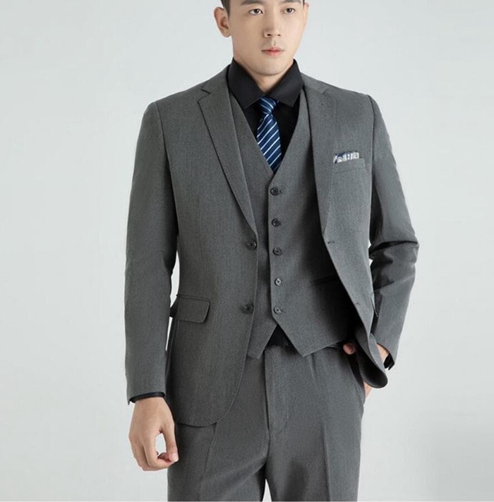 スリーピーススーツ メンズ 結婚式スーツ フォーマル ネクタイ付き 洗える スリム ウォッシャブル オールシーズン 標準体 2つ |  | 10