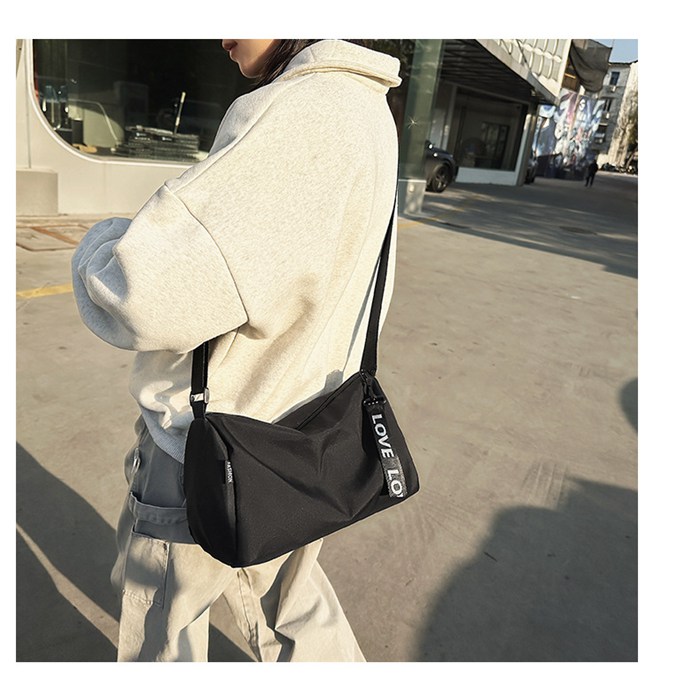 ショルダーバッグ メンズ レディース 男性 カバン ショルダーバック ナイロンバッグ 肩掛けバッグ 軽量 軽い バッグ |  | 09