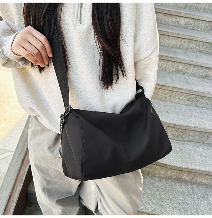 ショルダーバッグ メンズ レディース 男性 カバン ショルダーバック ナイロンバッグ 肩掛けバッグ 軽量 軽い バッグ |  | 11