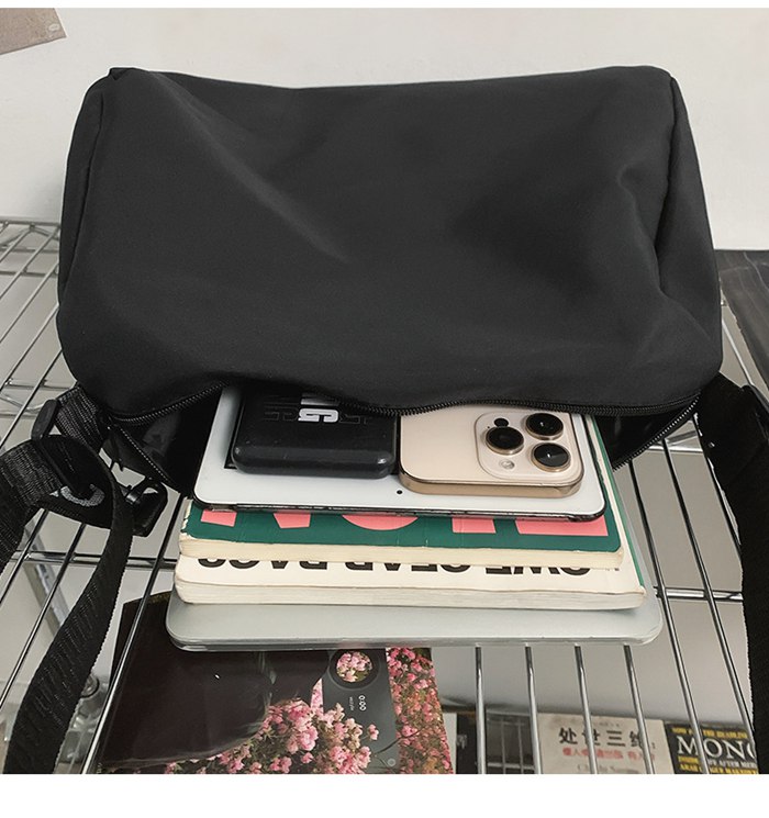 ショルダーバッグ メンズ レディース 男性 カバン ショルダーバック ナイロンバッグ 肩掛けバッグ 軽量 軽い バッグ |  | 07