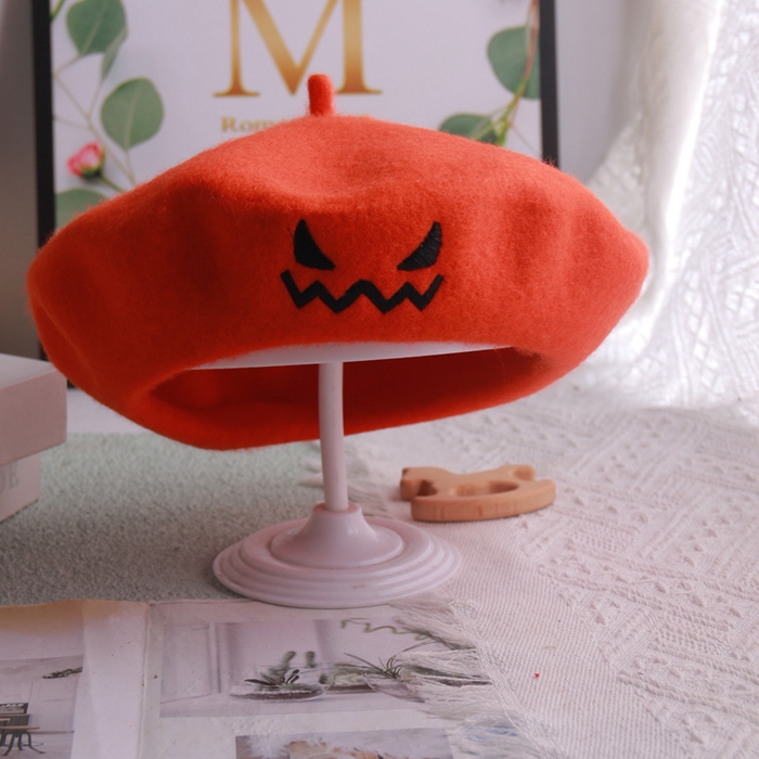 かぼちゃ帽子 ハロウィン ベレー帽 パンプキン 刺繍 帽子 カボチャ クラシック キャップ パーティー ギフト プレゼント かわいい おもしろ |  | 01