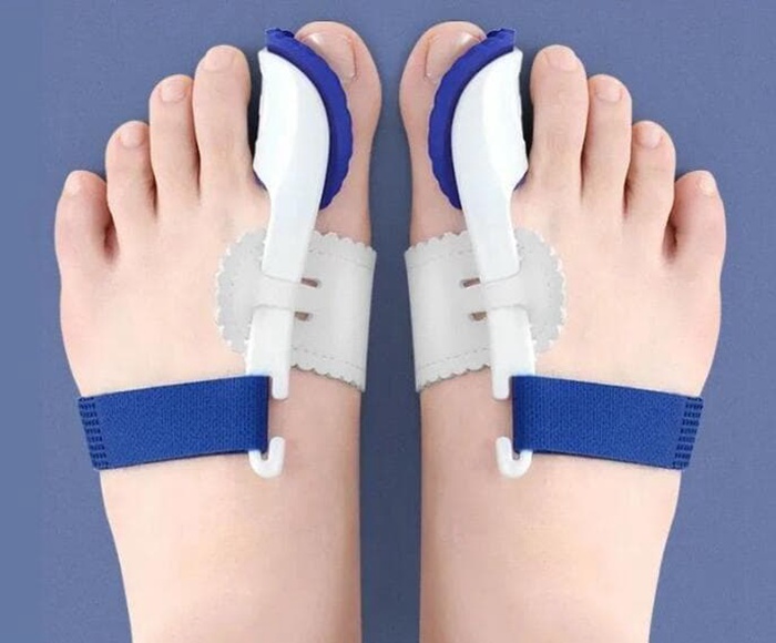 外反母趾 サポーター 矯正 ベルト 夜用 寝る時 親指広げ 固定対策 マジックテープ 装着簡単 足の痛み緩和 親指 フットケア 男 |  | 01