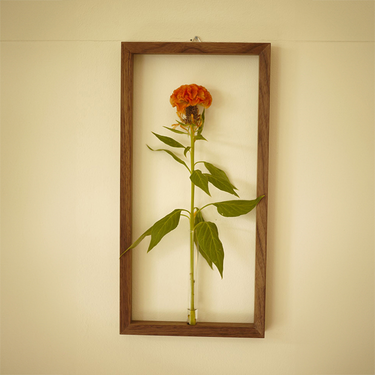 Flat Furniture ギフト用 壁掛け一輪挿し Frame Flower Vase LSサイズ