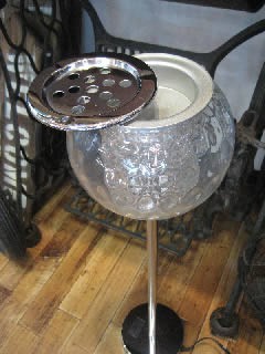 スタンド灰皿 レトロ ガラス灰皿 アメリカン雑貨 : アメリカン雑貨の