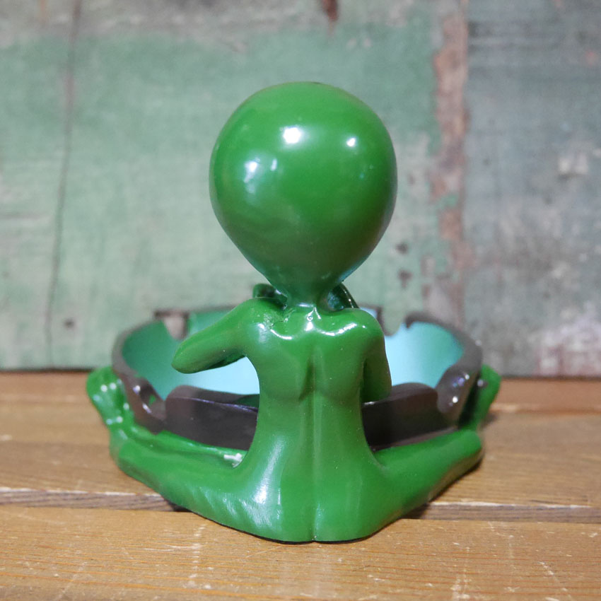 宇宙人サトテルの灰皿。 エイリアン 卓上灰皿 宇宙人 Ashtray 小物入れ インテリア 灰皿