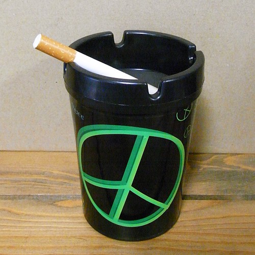 セーフティー アシュトレイ 卓上灰皿 車 灰皿 : アメリカン雑貨の