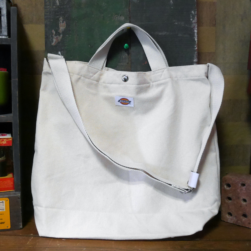 未使用新品！ Dickies 別注スター柄トートバッグ ブラック×ホワイト Dickies トートバッグ 「Dickies」2WAY MP DS SHOULDER TOTE