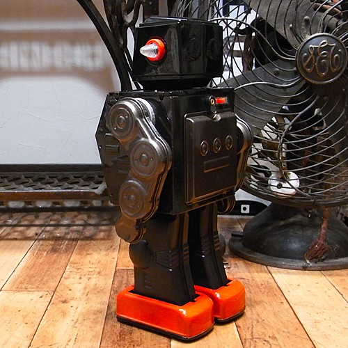 マシンガンロボット ブリキのおもちゃ ブリキの電動ロボット