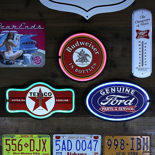 Budweiser 王冠型　LED照明　ブリキ看板 neon-100.7.jpg