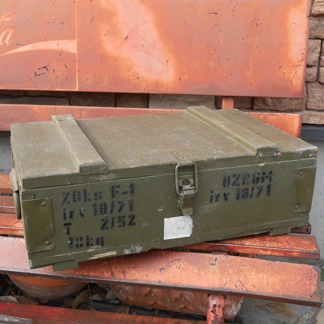 チェコ軍 F1 グレネードボックス 手榴弾入れ 収納ボックス : ra-17 