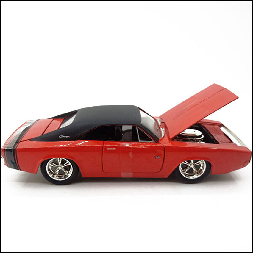 ダッジ チャージャー BTM 1970 Dodge Charger R/T 1/24 レトロミニカー