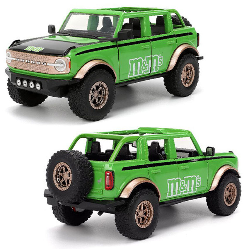 玄関先迄納品 TOYS JADA 1/24 レトロミニカー M&M'S 2021 w/GREEN BRONCO FORD ミニカー