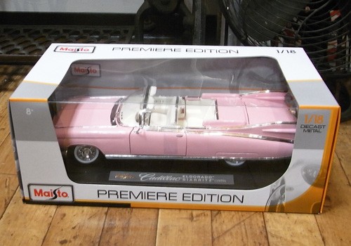 Maisto 1959 キャデラック エルドラド 1/18 アメ車 ミニカー Maisto 1/18 1959 キャデラック エルドラド ピンク ダイキャスト