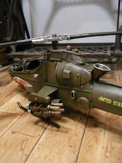 ブリキ　ヘリコプター　おもちゃ　アイアン　アメリカ軍　ミリタリー　インテリア ブリキ ヘリコプター おもちゃ アイアン アメリカ軍 ミリタリー