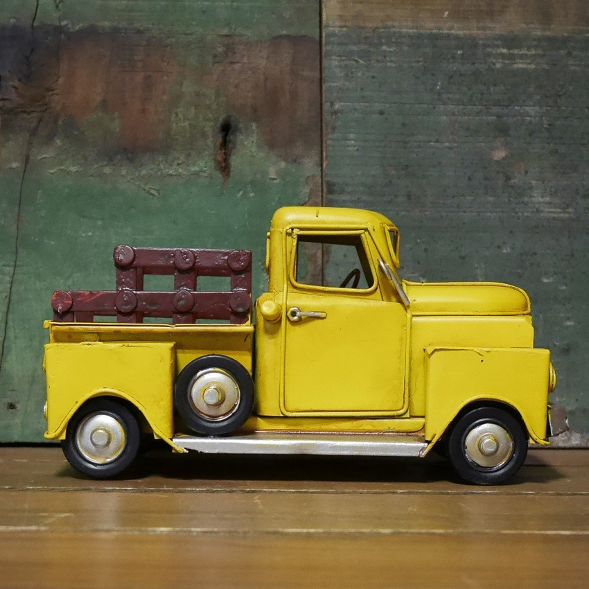 ピックアップトラック truck ブリキのおもちゃ インテリア