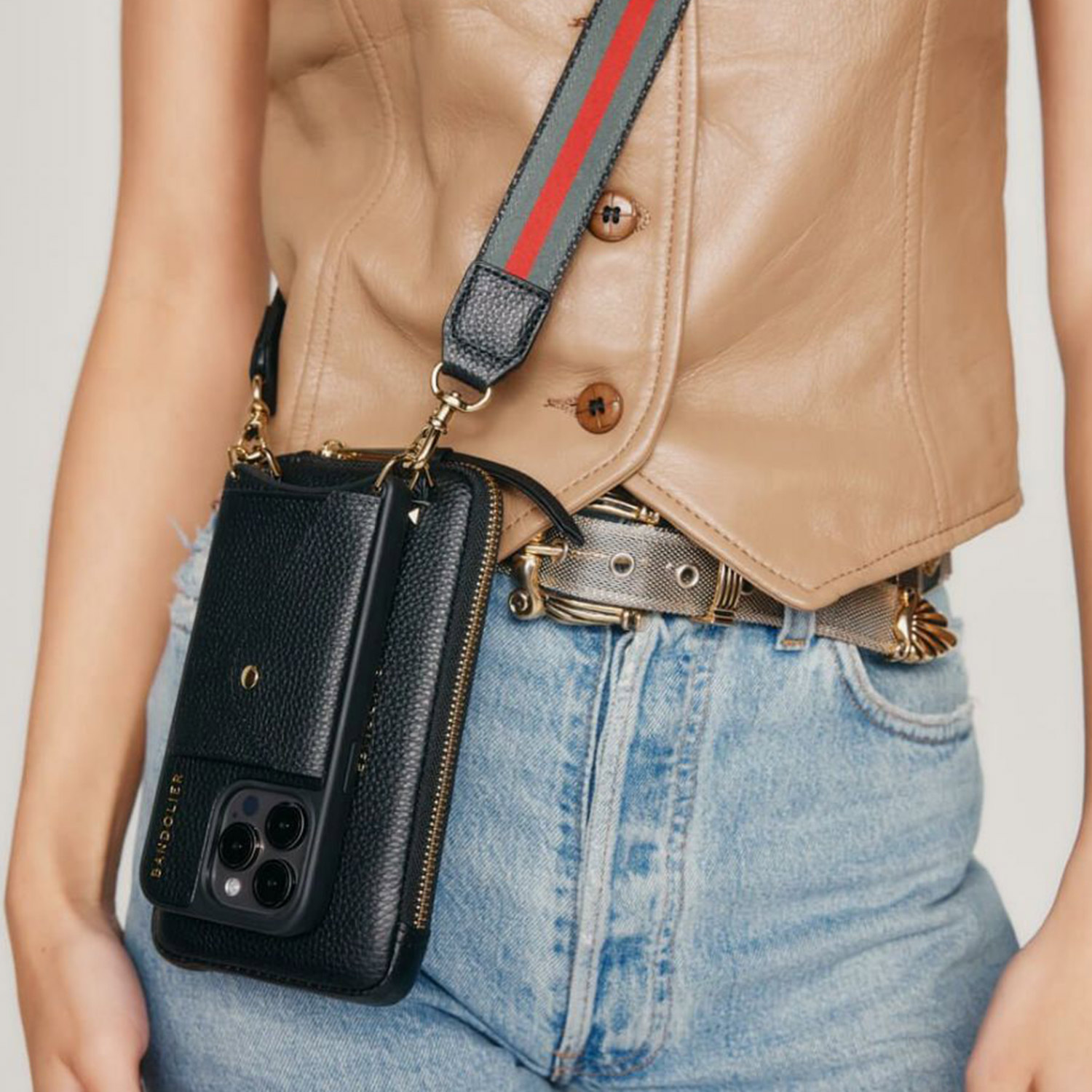 BANDOLIER（バンドリヤー） スマホショルダー スマホケース iPhone15