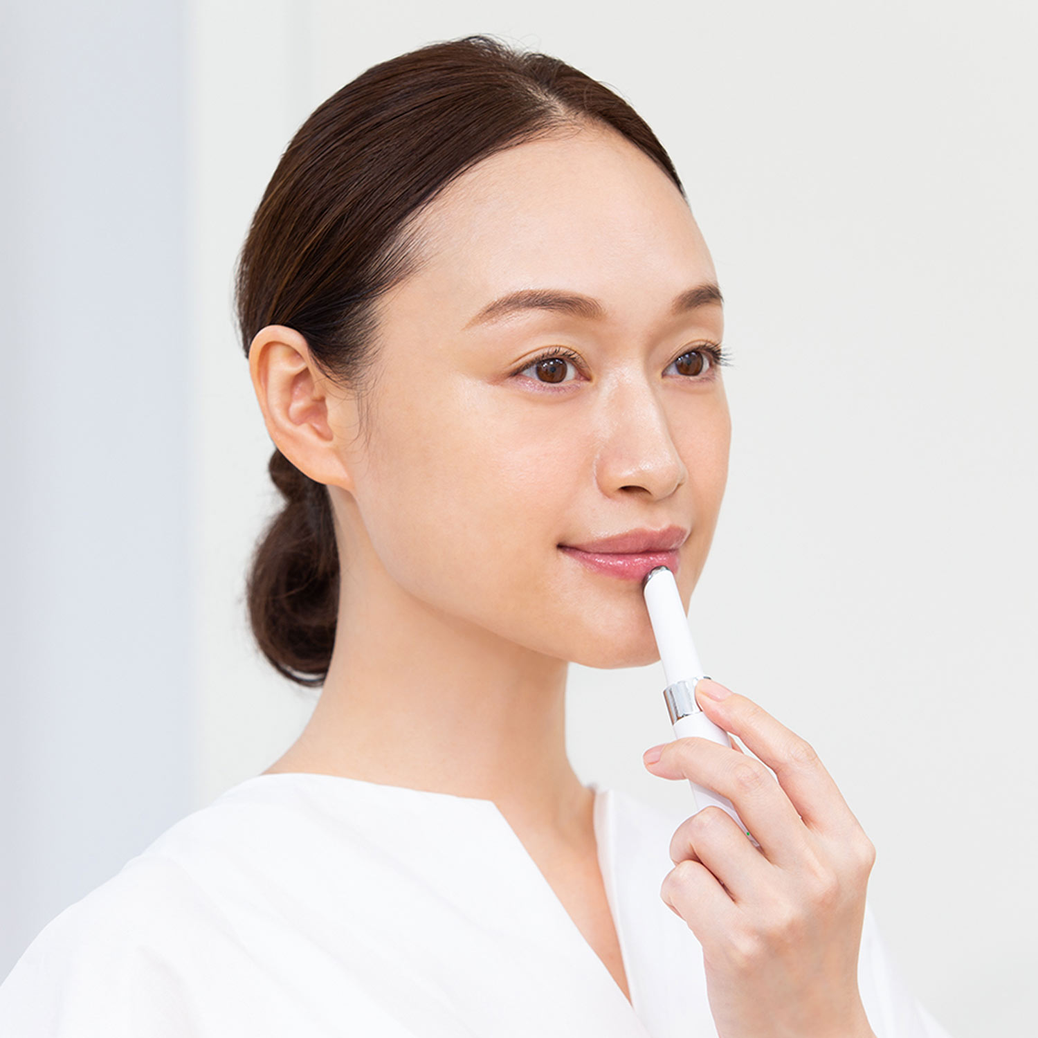 FESTINO（フェスティノ） フェイシャル ホットトリートメント 美顔器