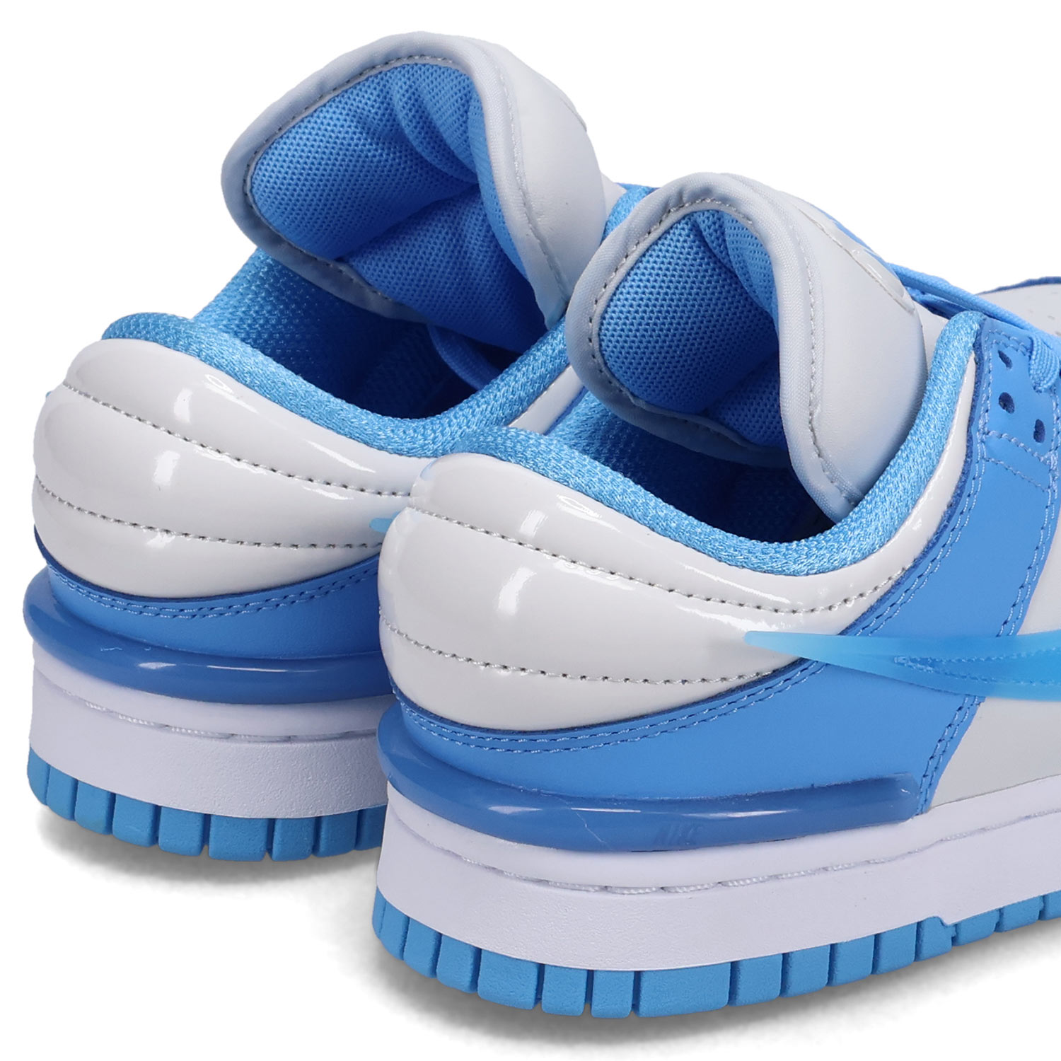 NIKE（ナイキ） ウィメンズ ダンクロー ツイスト スニーカー 