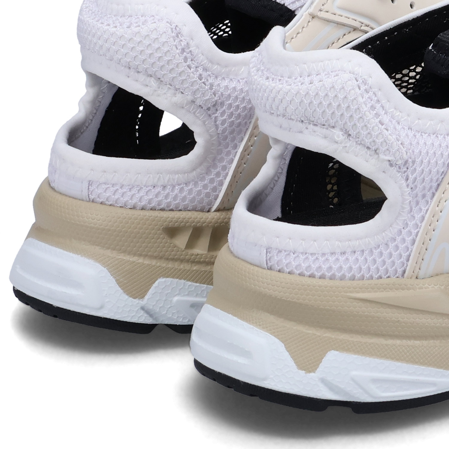 【新品タグ付き】PUMA プーマ ベロサンダル VELO SANDAL 27.0 楽天市場】プーマ PUMA ベロ サンダル エムユー VELO SANDAL MU