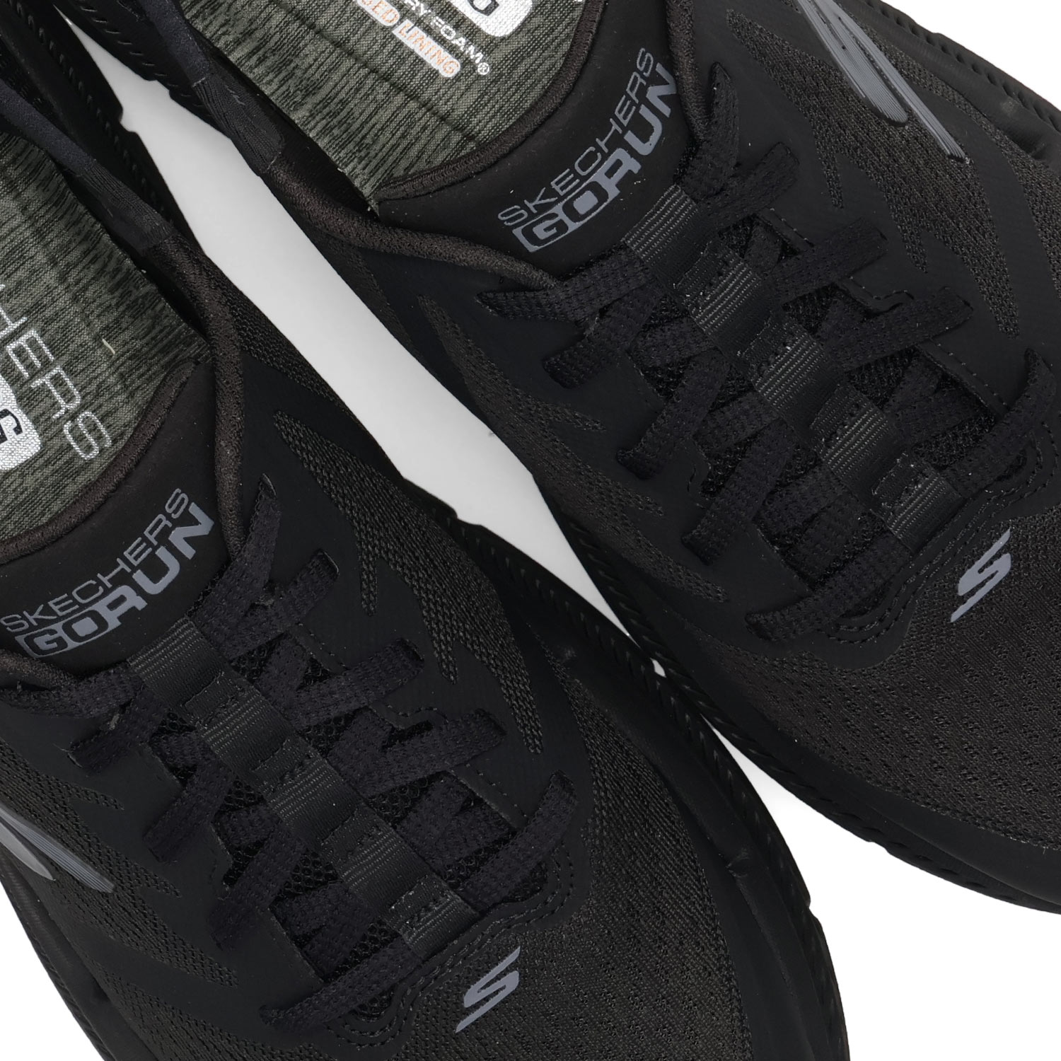 SKECHERS（スケッチャーズ） スリップインズ マックス クッショニング