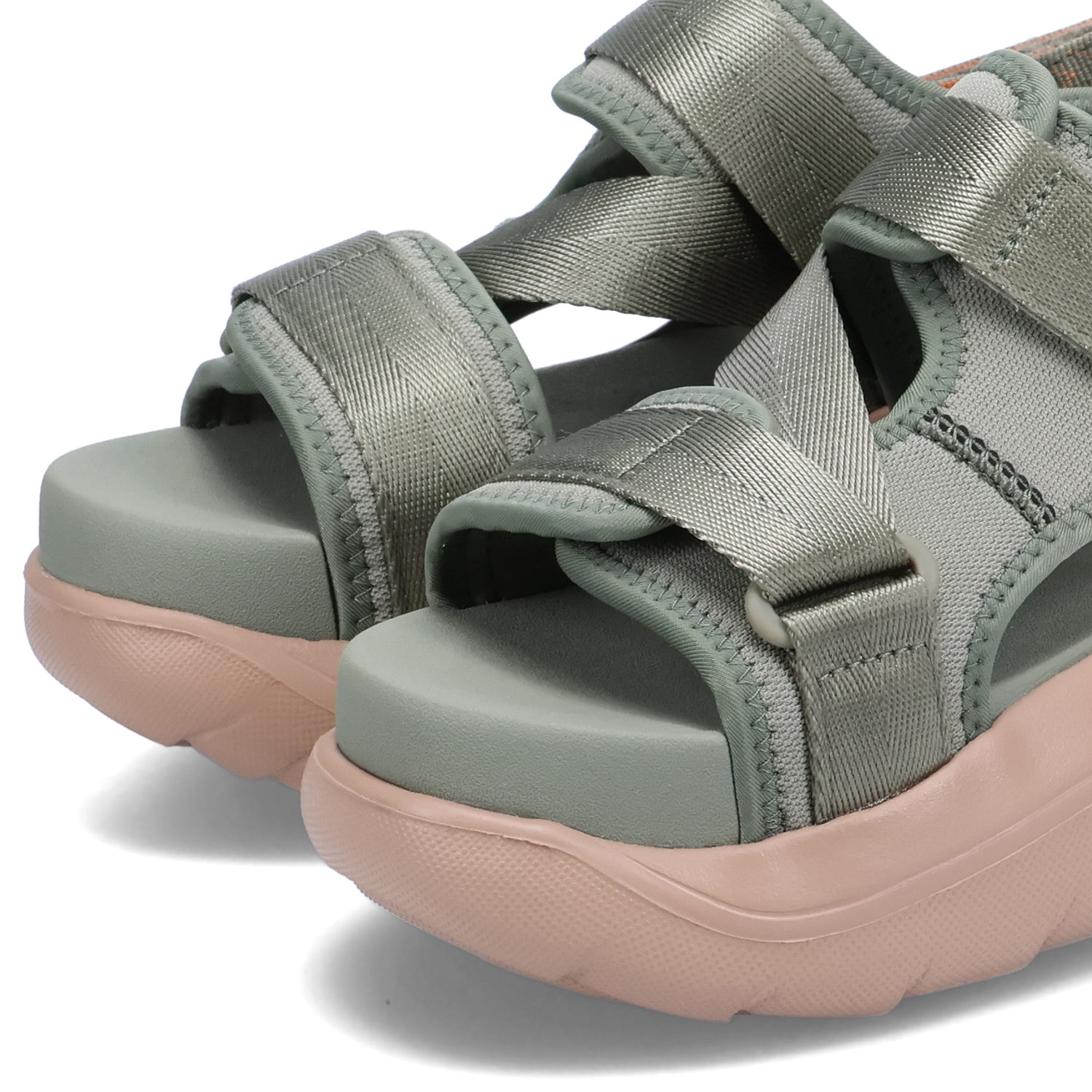 UGG アグ ストラップサンダル ラ アルト クロスストラップ