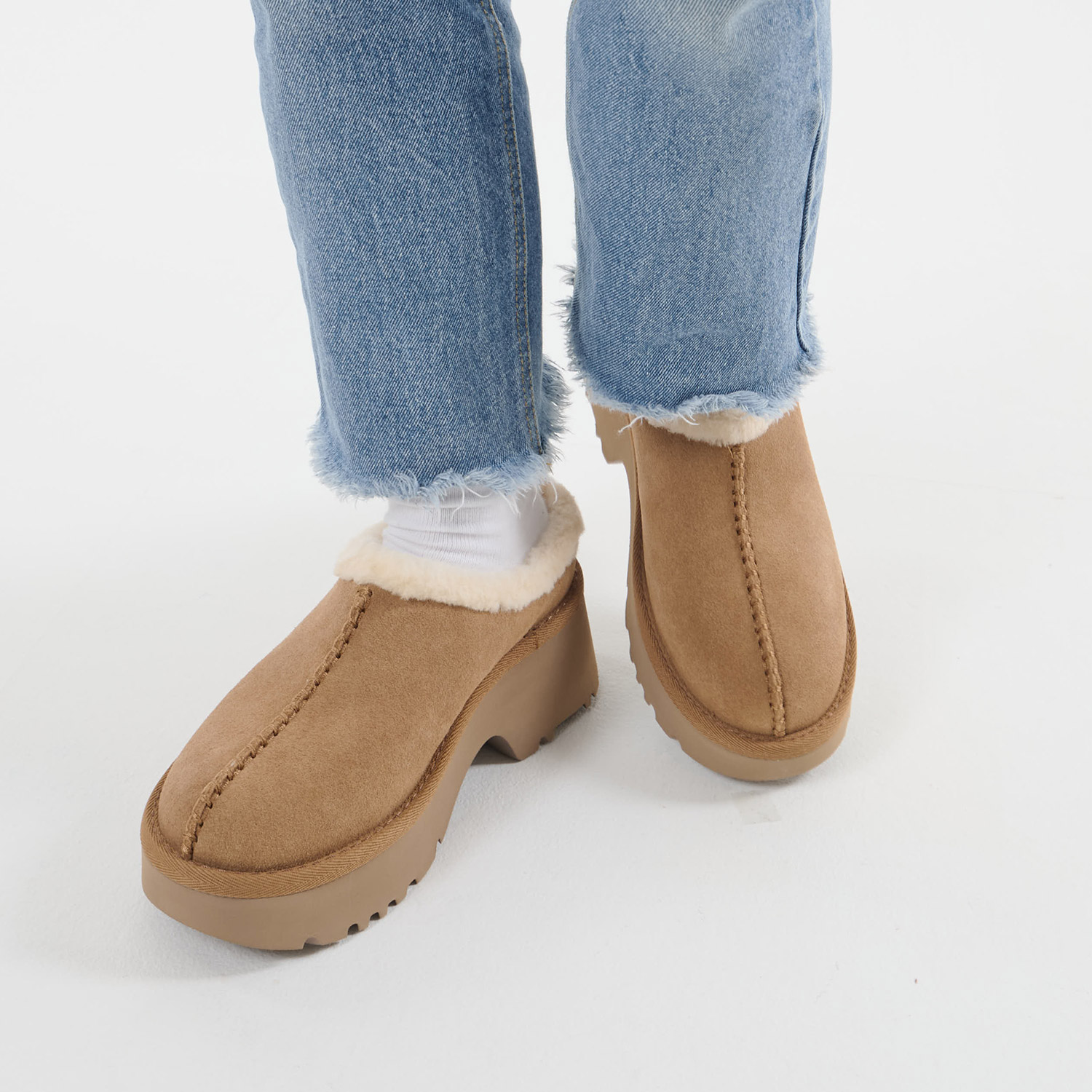 UGG アグ サンダル クロッグ ニュー ハイツ コージー レディース