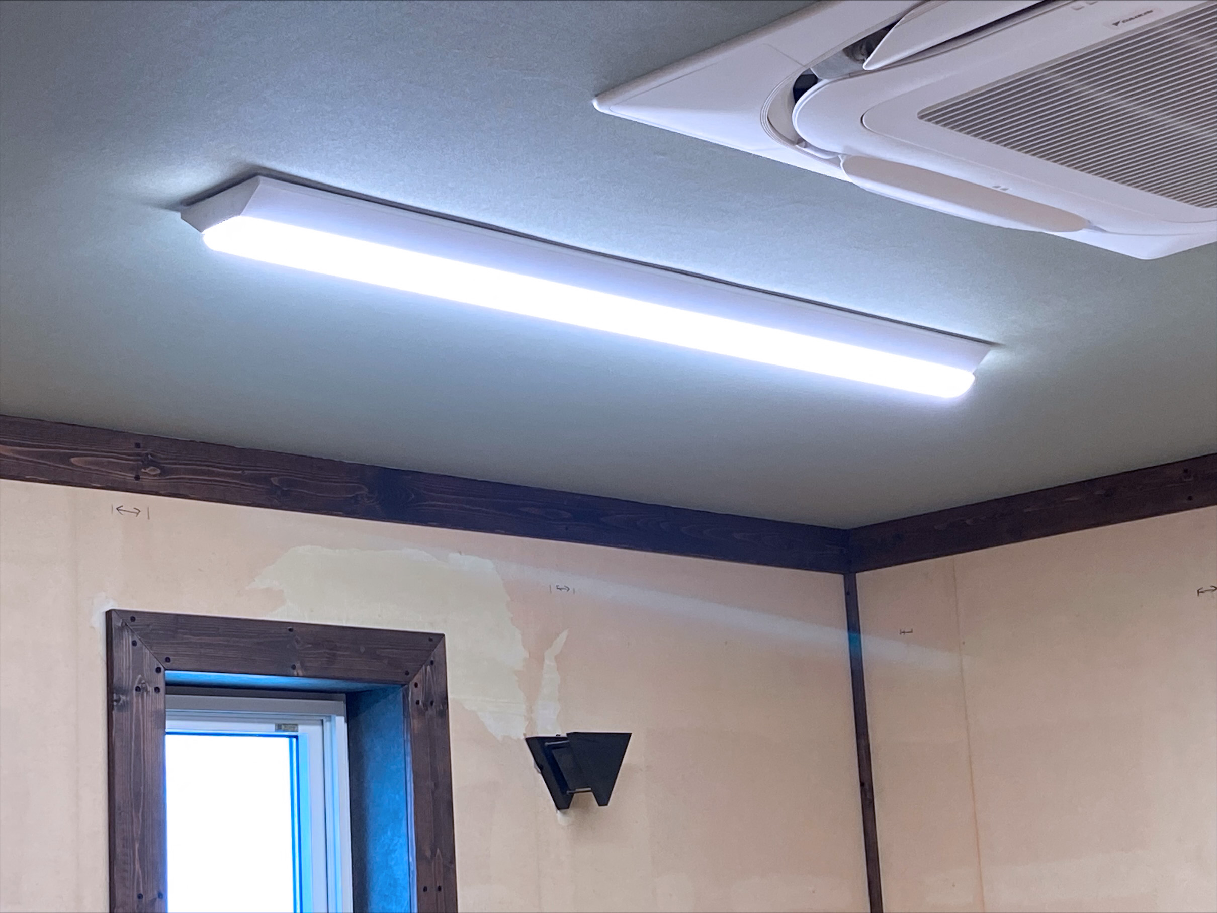 特売セール 逆富士型 LEDベースライト 50W 10000lm 40W形 2灯 相当