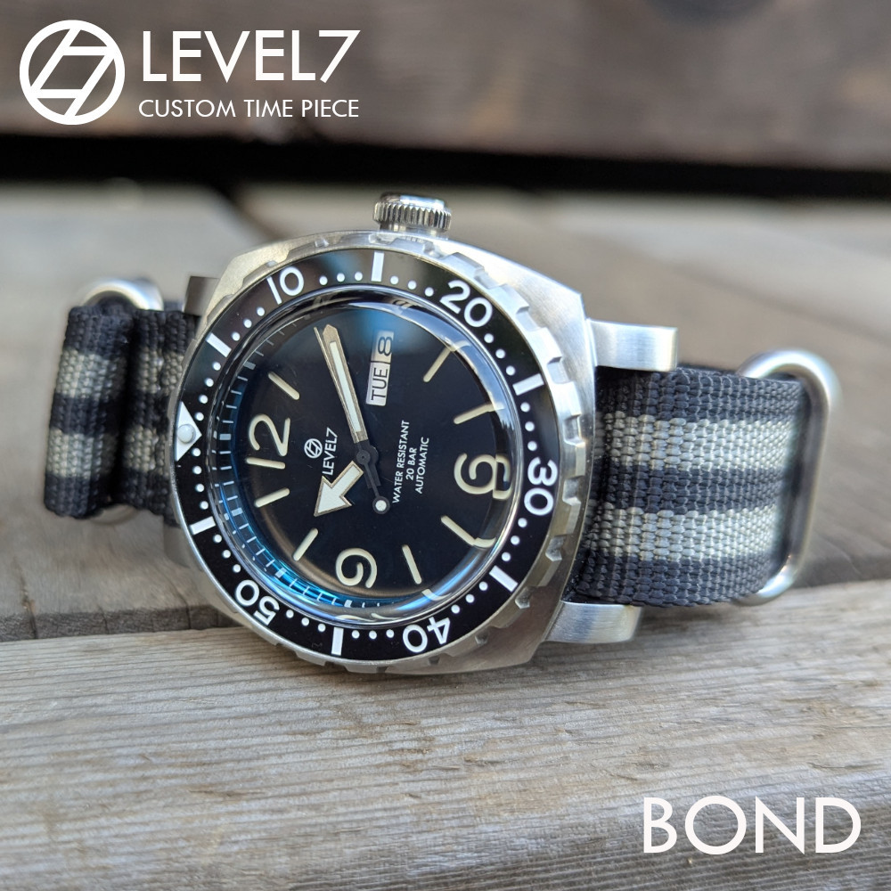 日本製 ハンドメイドの腕時計 20気圧防水 自動巻き NH36ムーブメント