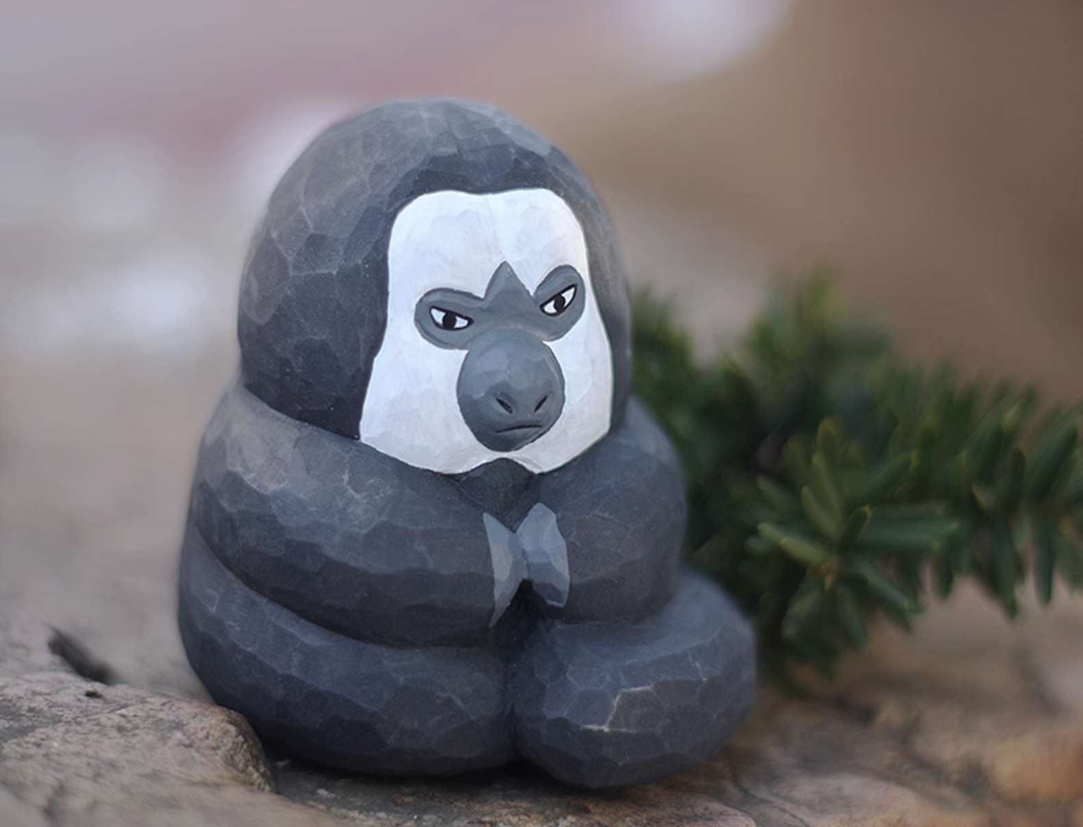 置き物 木製 シロガオサキ Shirogao Saki サル 猿 インテリア 人形