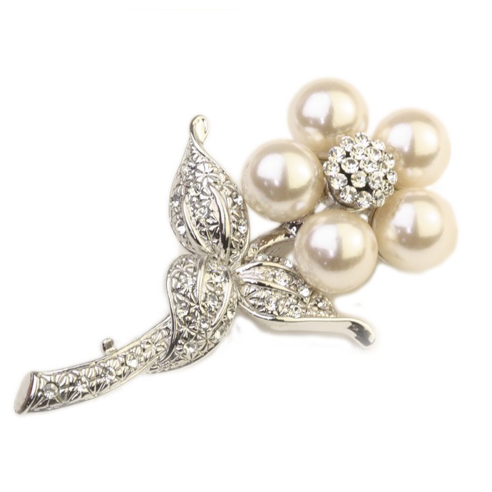 SWAROVSKI（スワロフスキー） ブローチ パール 花 おしゃれ フォーマル