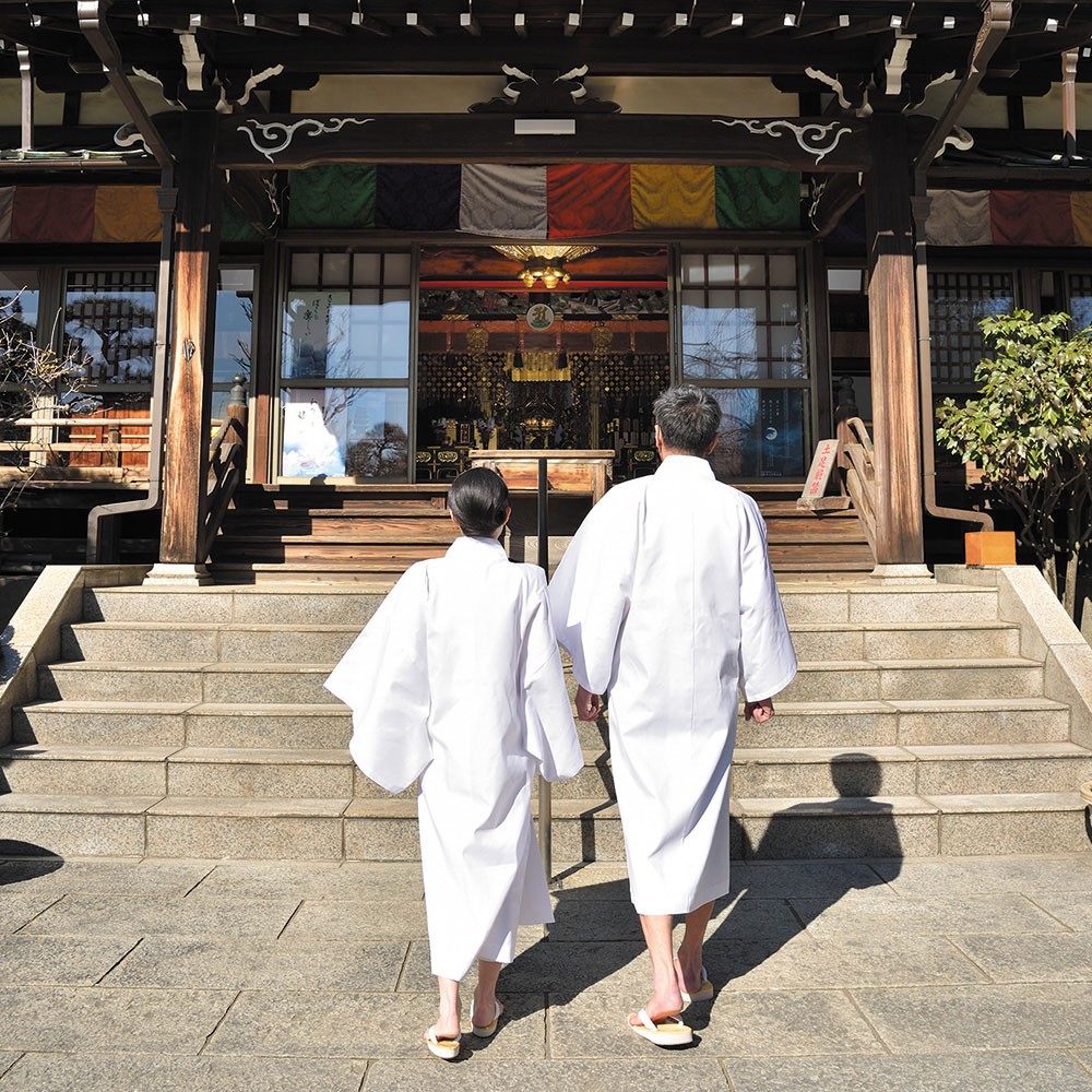 行衣 ぎょうい 滝行 川行 水行 法衣 寺院 寺用 僧侶 メンズ 男性用 春夏用 日本製 洗える [行衣 (S-LL)] 父の日 母の日 ギフト :  g2107 : 作務衣専門館 五彩堂ショップ - 通販