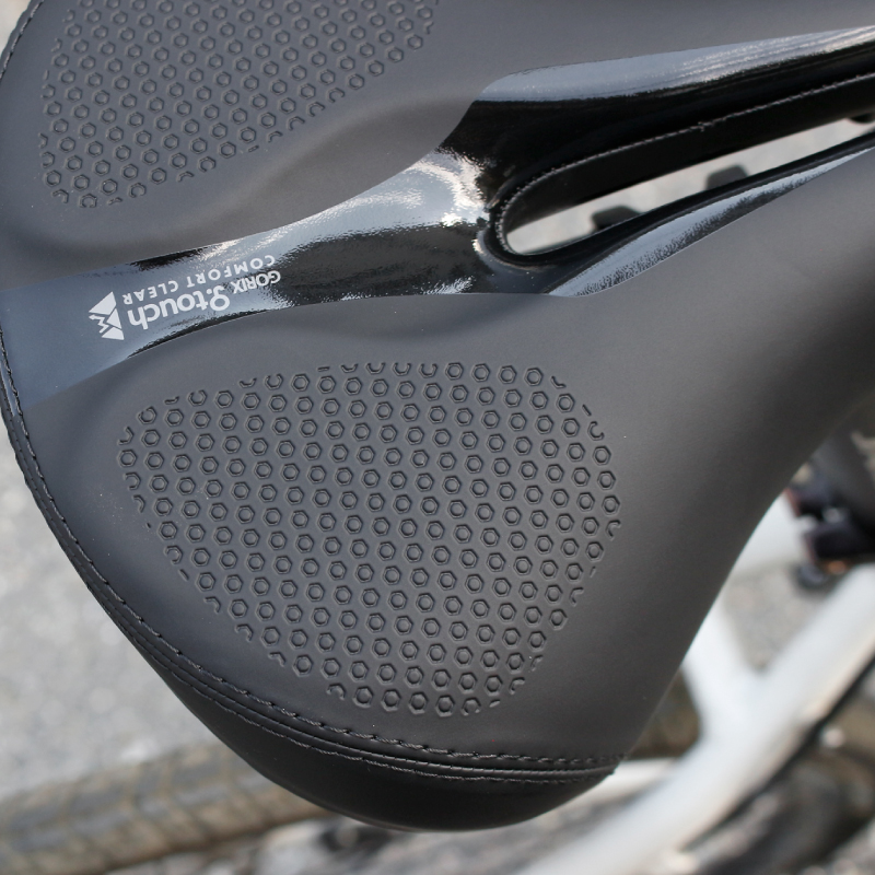 GORIX 送料無料 サドル 自転車 ロードバイク 肉厚クッション 穴あき 高