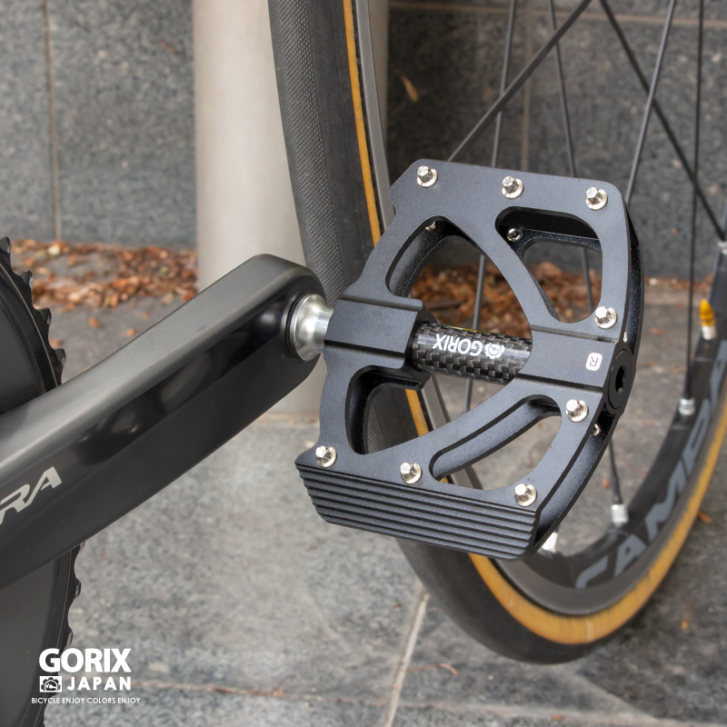 【あすつく】GORIX ゴリックス フラットペダル 軽量 自転車ペダル アルミ カーボン炭素繊維センターチューブ軸カバー(GX-FX472)滑り止めピン 幅広 ロード｜gottsu｜15