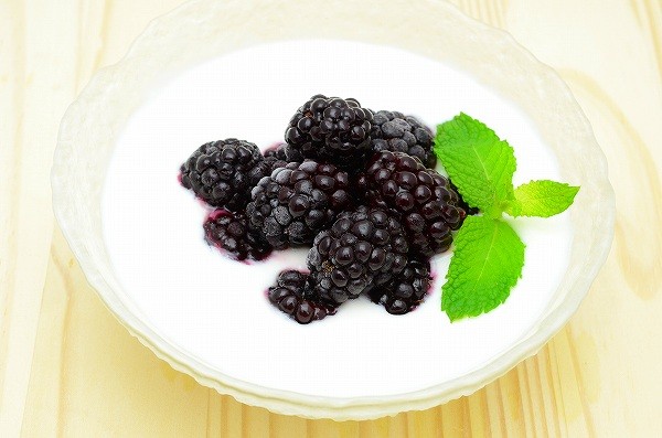 ブラックベリーヨーグルト1