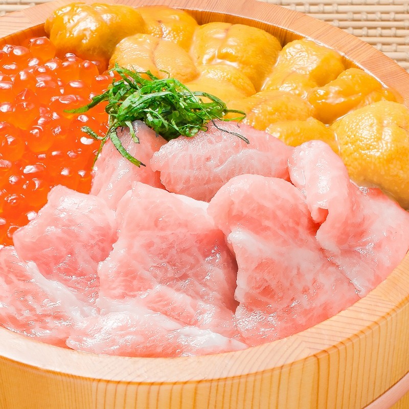 築地の海鮮丼セット 極み