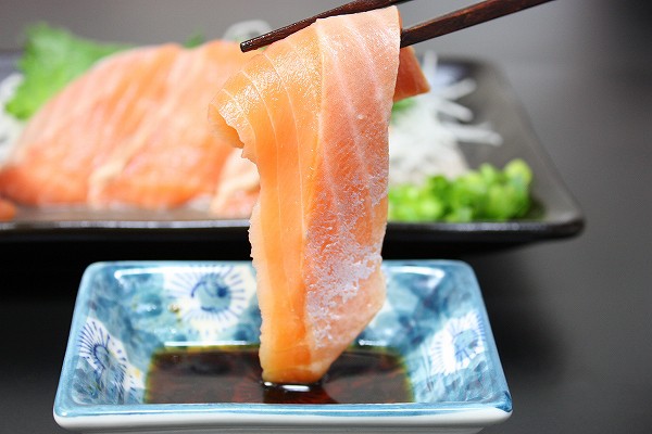 サーモン刺身１