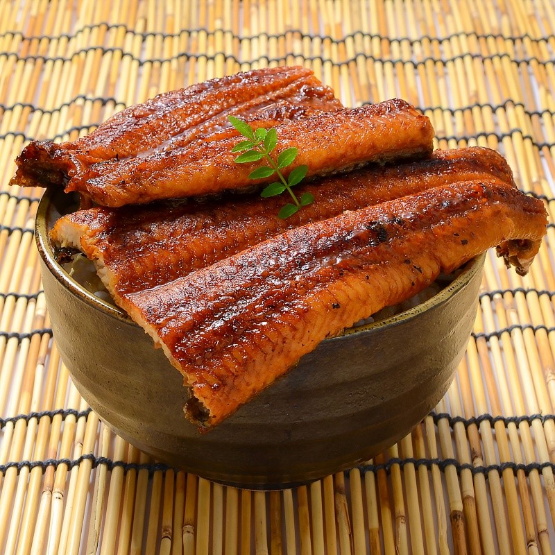 うなぎ蒲焼きアップ２