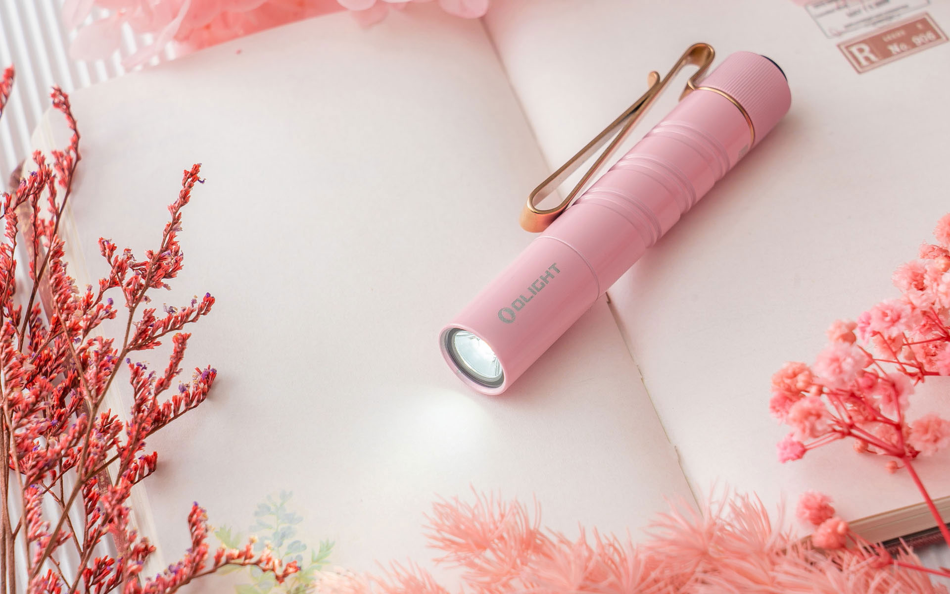 OLIGHT OLIGHT(オーライト) i3T 2 EOS 単4電池 EDC懐中電灯